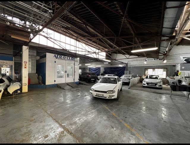815M² STORAGE UNIT TO LET IN PAROW EAST